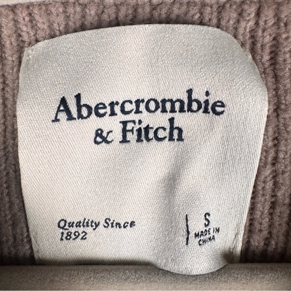 Abercrombie&Fitch Women’s Oversized Sweater Crewneck Tan/Black Stripe Size S - Picture 7 of 8